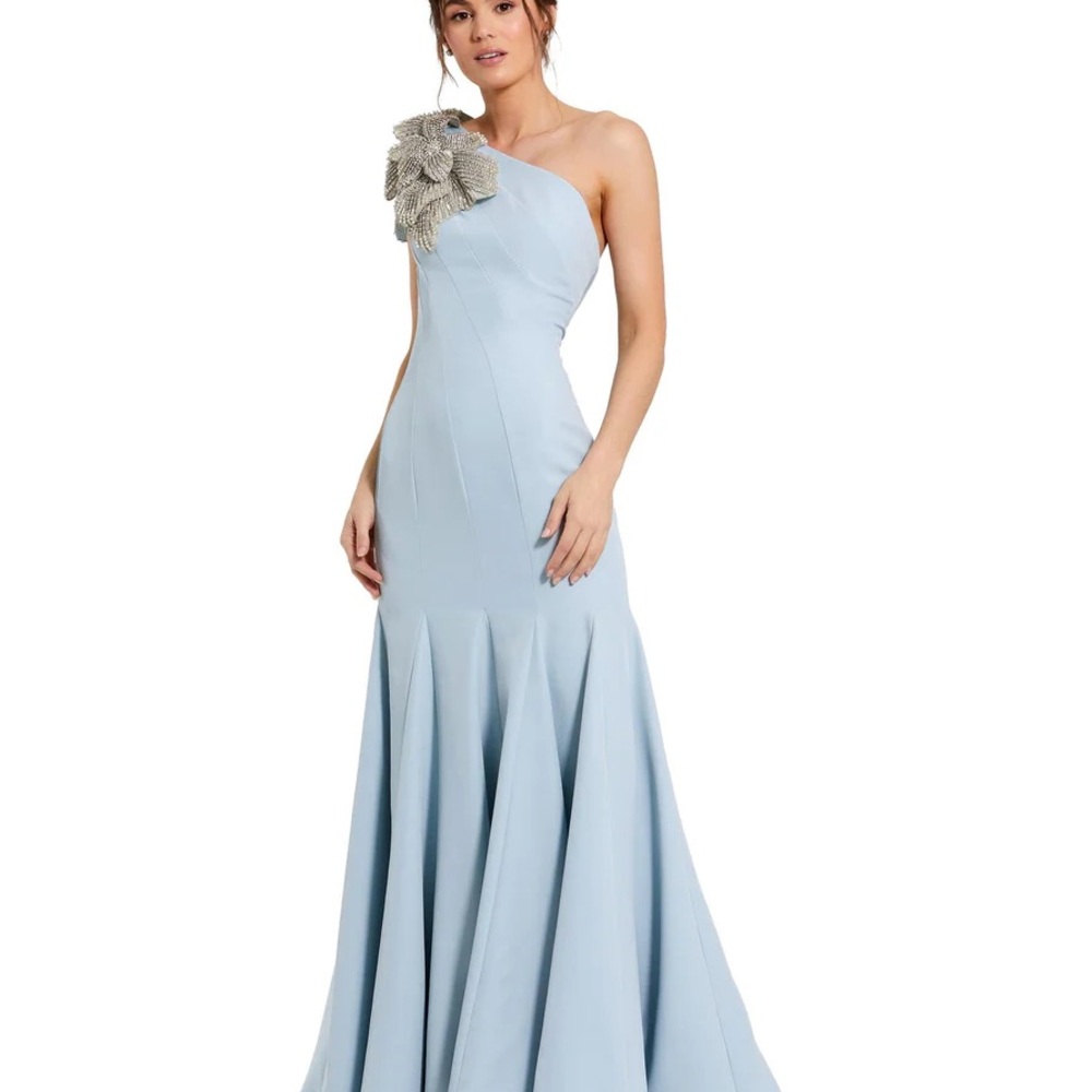 Mac Duggal Elegant Blue One-Shoulder Dress